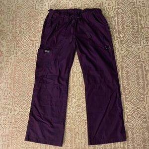 Cherokee Scrub pants purple, small